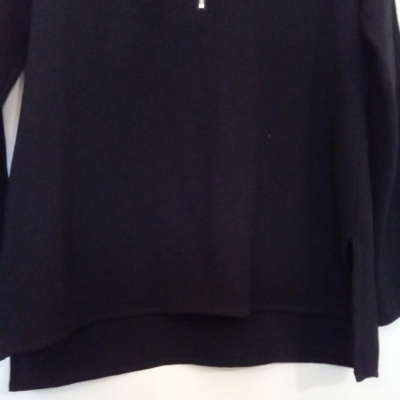 Max and Marcus Long Sleeve Zipper Front Pullover Crepe Top - Picture 3 of 10